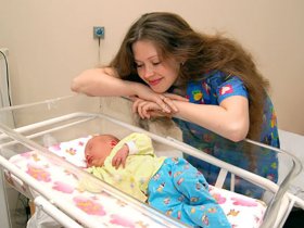 В России размер материнского капитала за второго ребенка планируют поднять до 1 млн рублей