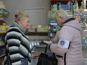 Народный контроль проверил один из магазинов на поселке 