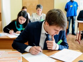 При необходимости для школьников ДНР продлят мораторий на сдачу ЕГЭ