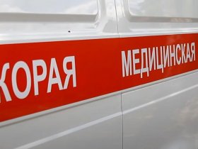 При обстреле Горловки по улице Жлобы и в поселке Озеряновка ранены три человека, повреждены дома и автобусы