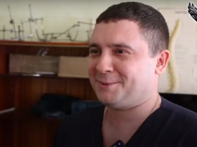 Врач из Кузбасса рассказал об особенностях работы в прифронтовой Горловке (видео)