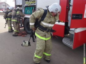 На пожаре в Калининском районе Горловки пострадал мужчина